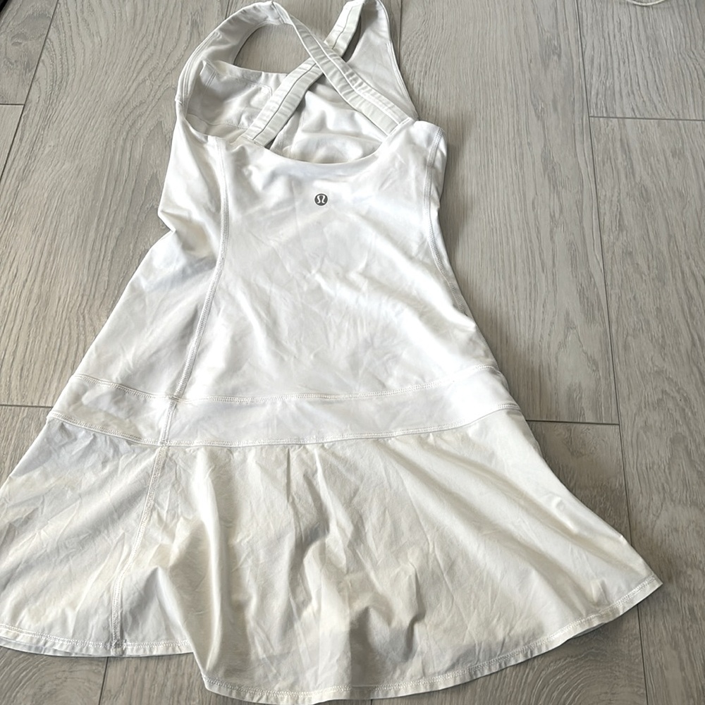 Lululemon golf tennis dress size 4 white